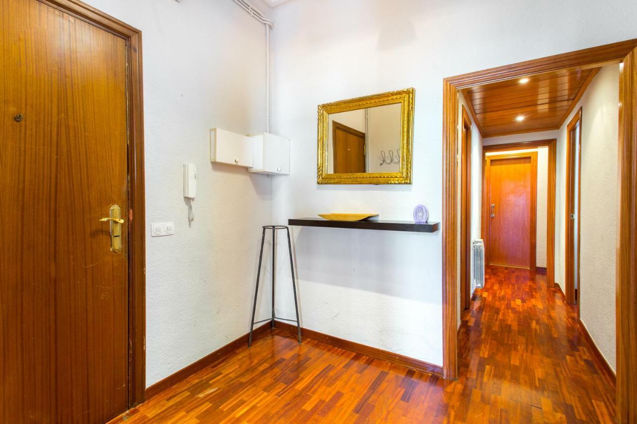 Friendly Rentals Rambla Flower Barcelona Bagian luar foto